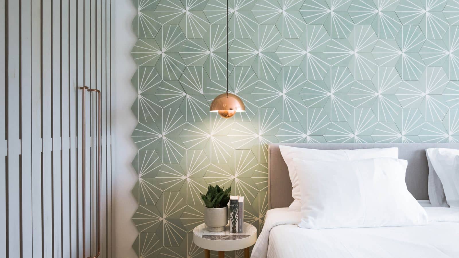 rooms-room-double--gardenpoolview