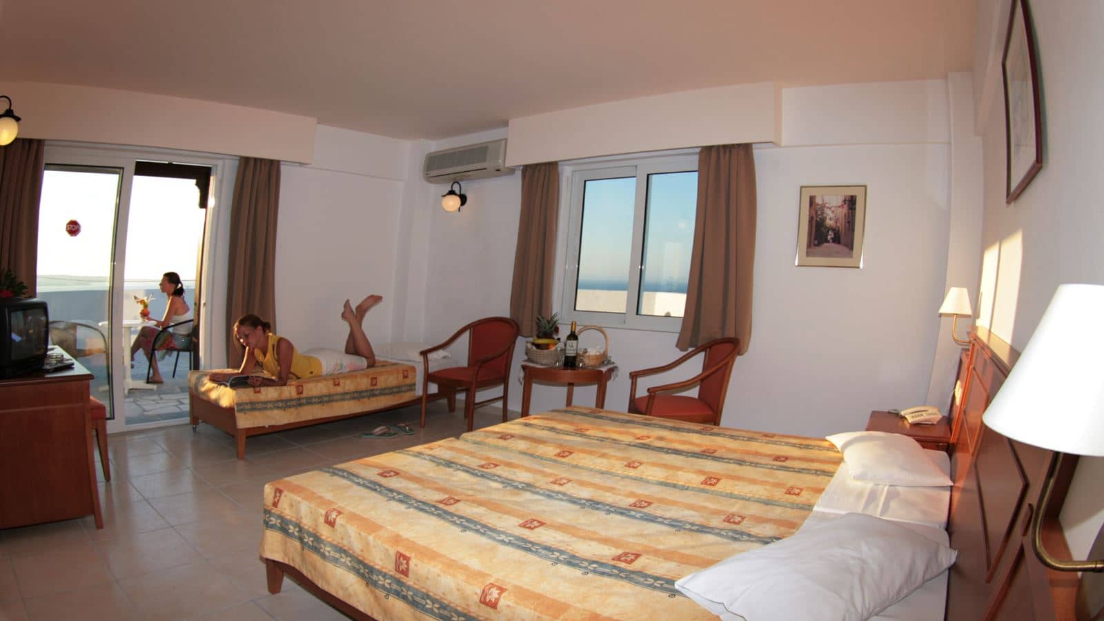 rooms-room-double-seaview-balcony-or-terrace
