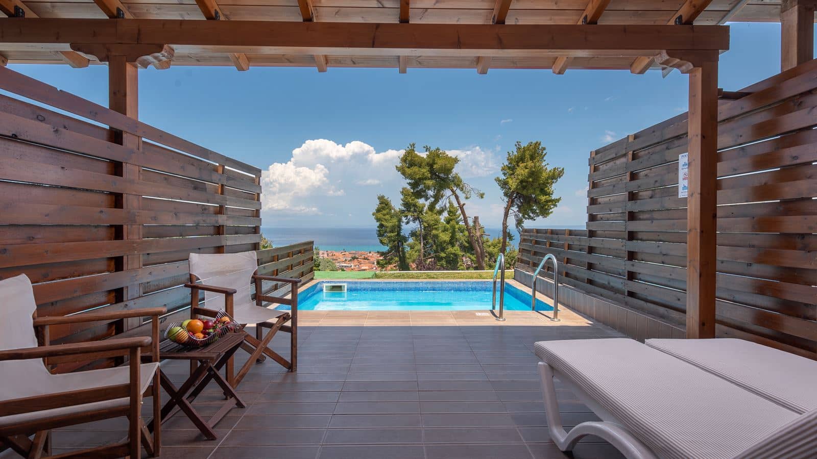rooms-junior-suite-with-private-pool