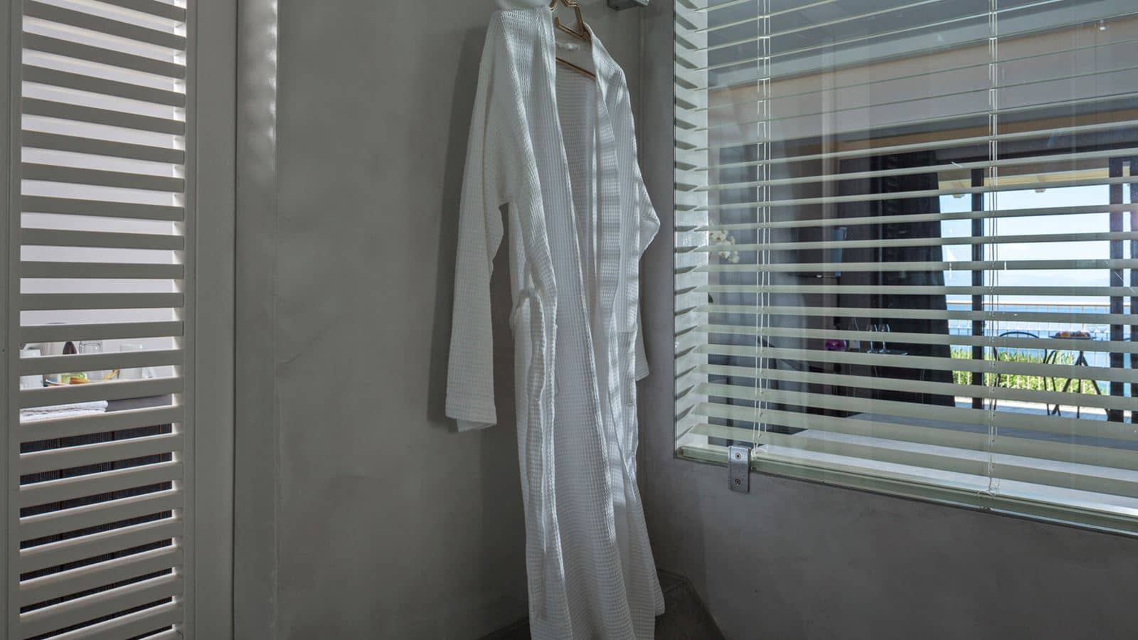 rooms-bungalow-superior-room-sea-view
