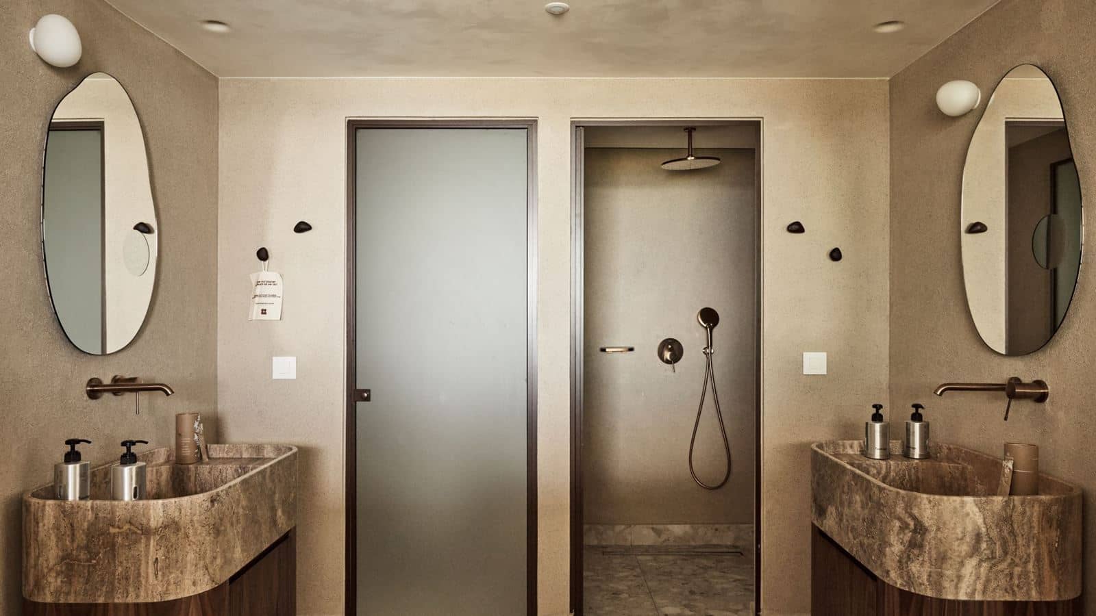 rooms-horizon-grand-suite-seaview-outdoor-jacuzzi