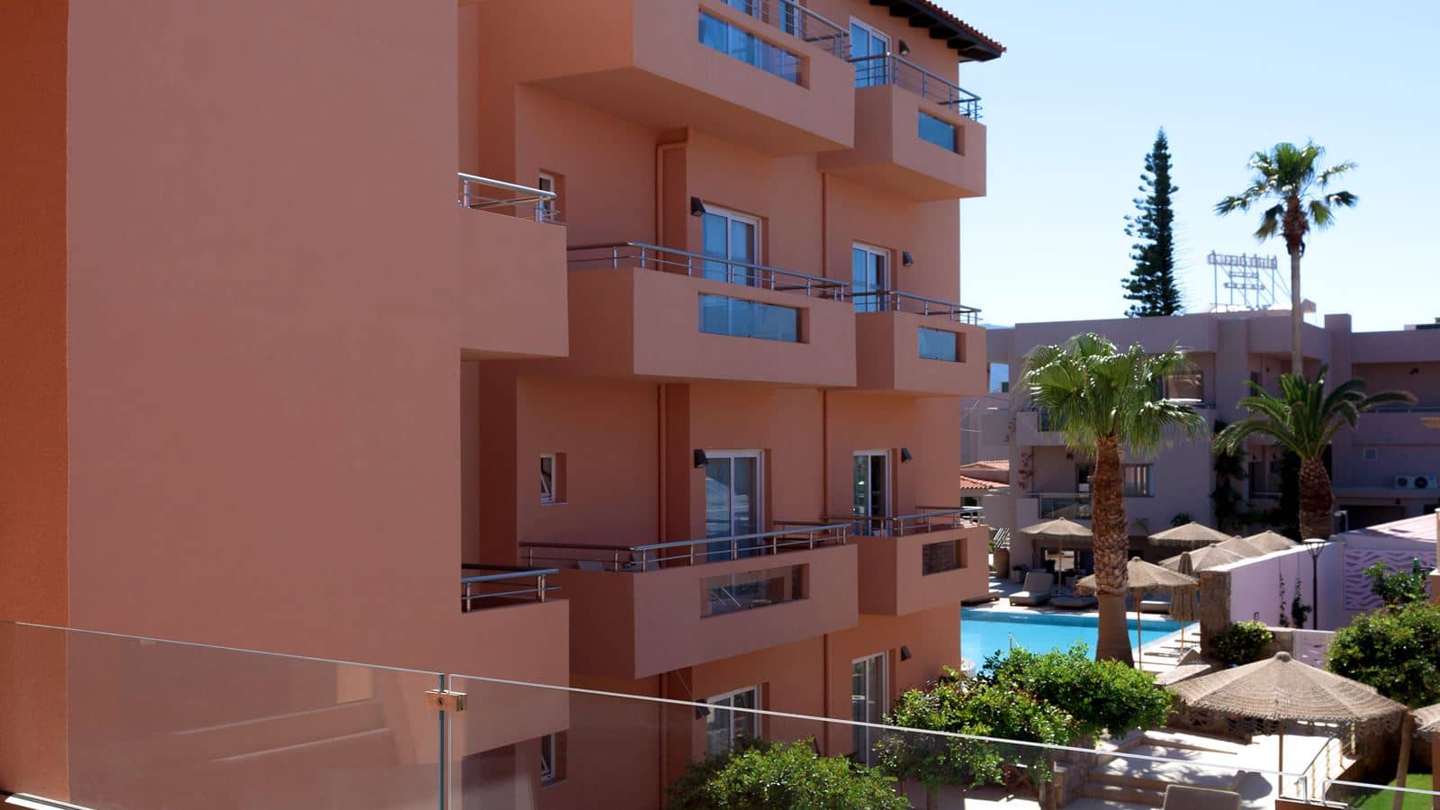 rooms-deluxe-family-2-bedrooms