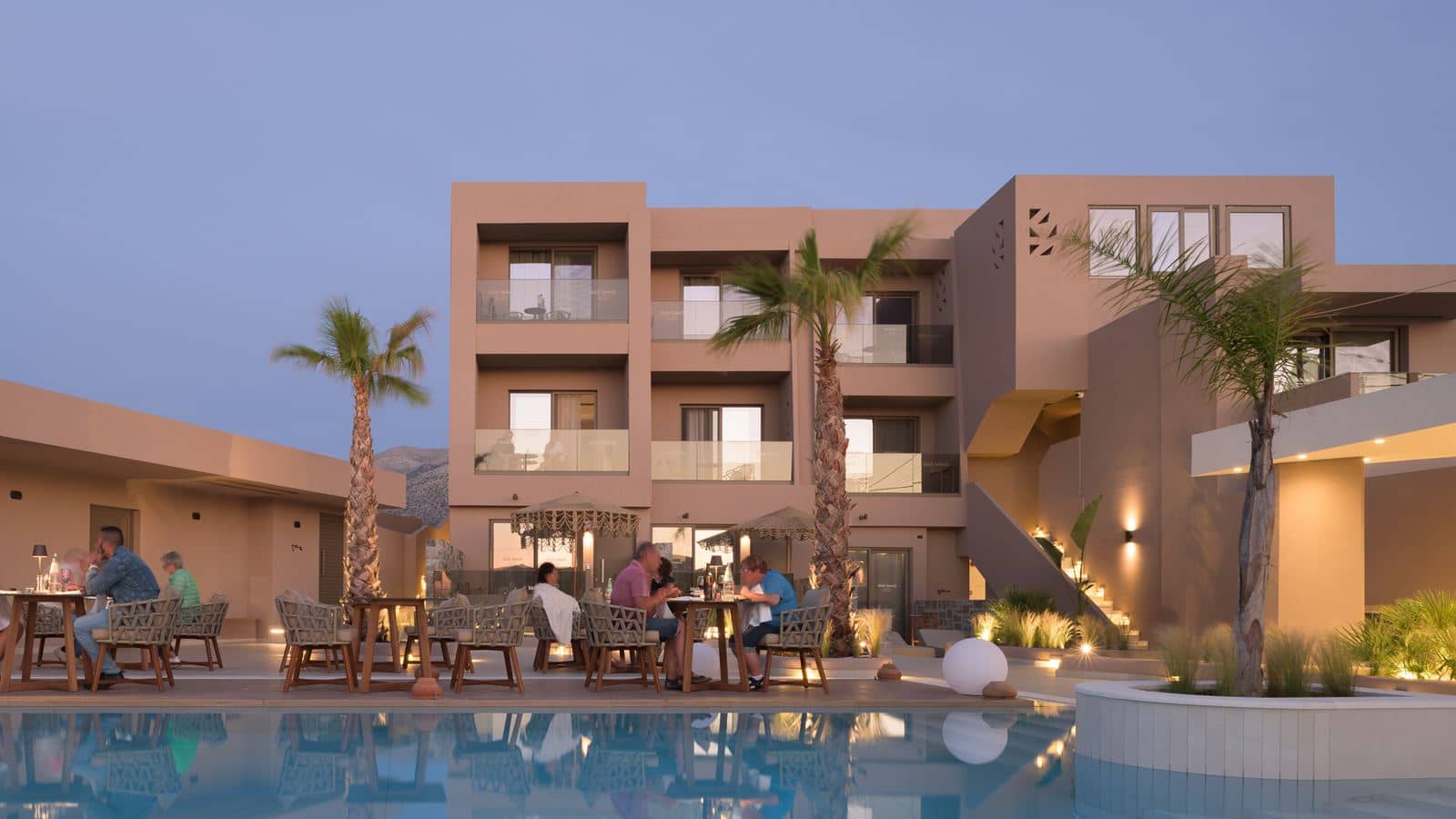 restaurants-veranda-pool-bar-restaurant
