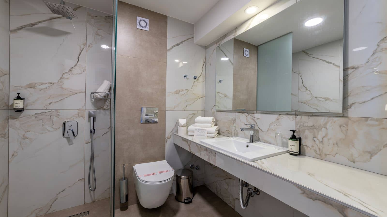 rooms-double-superior-land-view