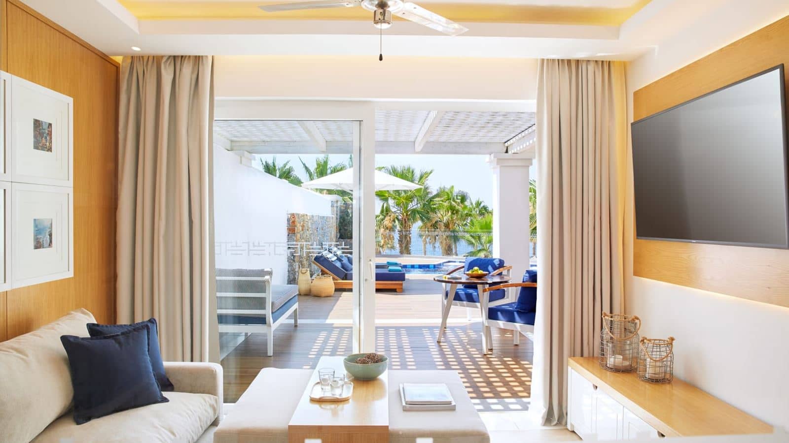 rooms-royal-villa-3-bedrooms-sea-view-private-pool--jacuzzi