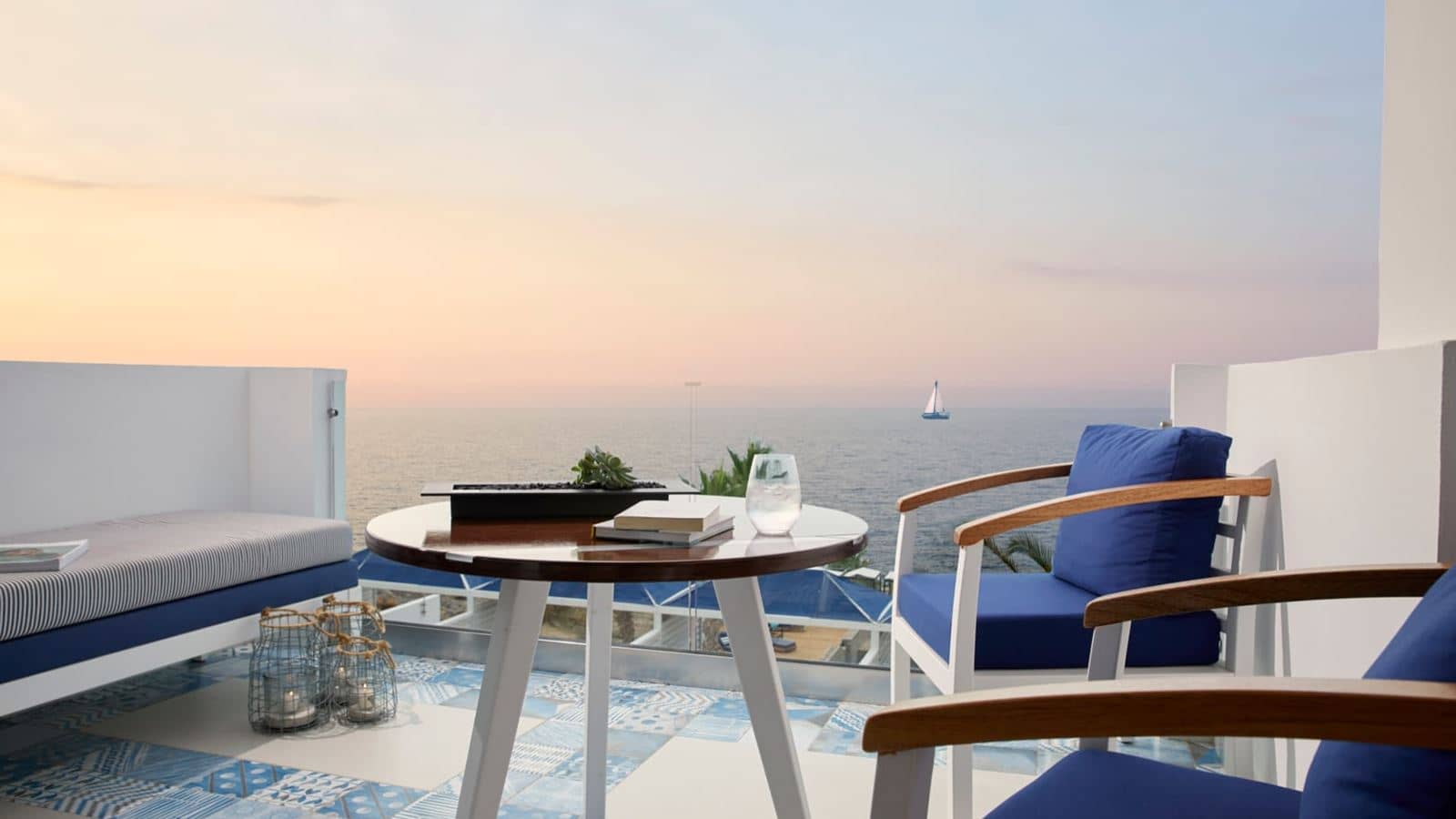 rooms-island-suite-sea-view