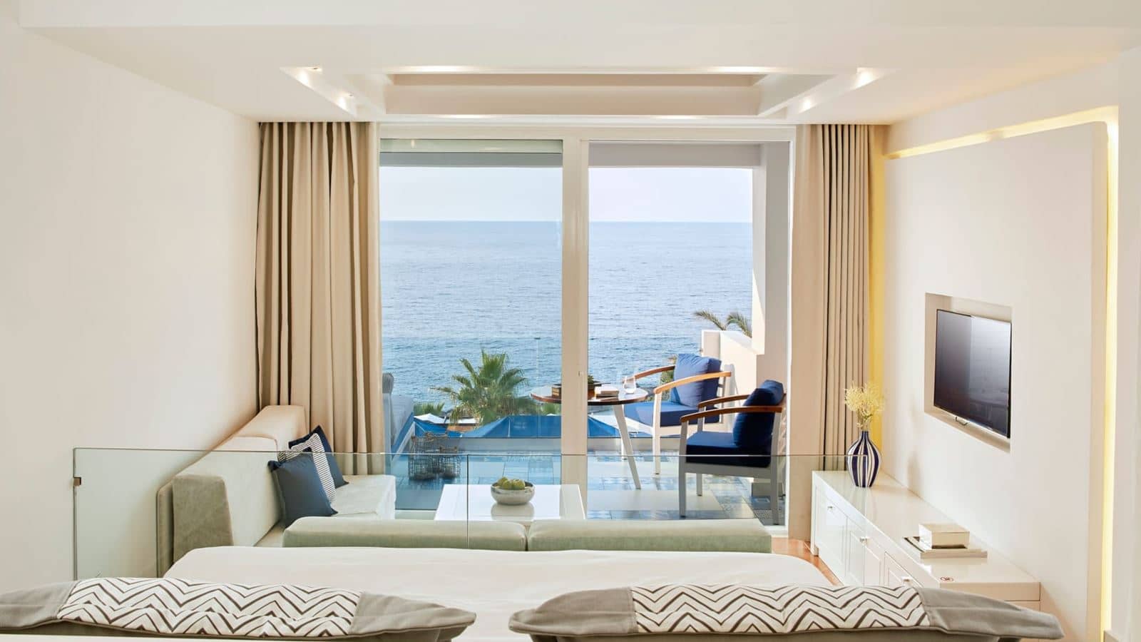 rooms-island-suite-sea-view
