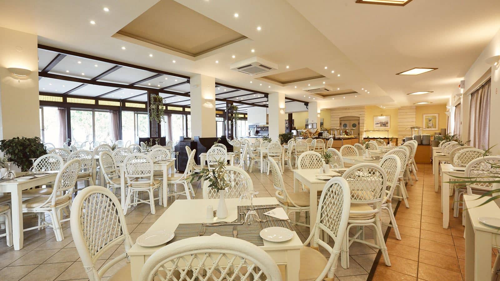 restaurants-main-restaurant