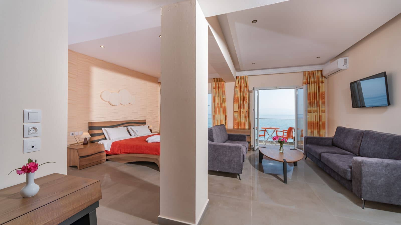 rooms-suite-one-bedroom-sea-view