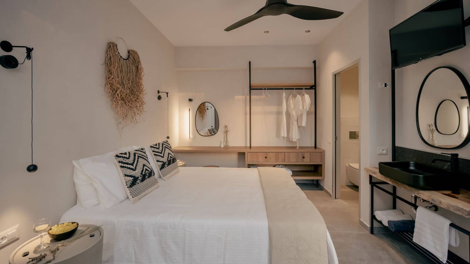rooms-suite-junior-double