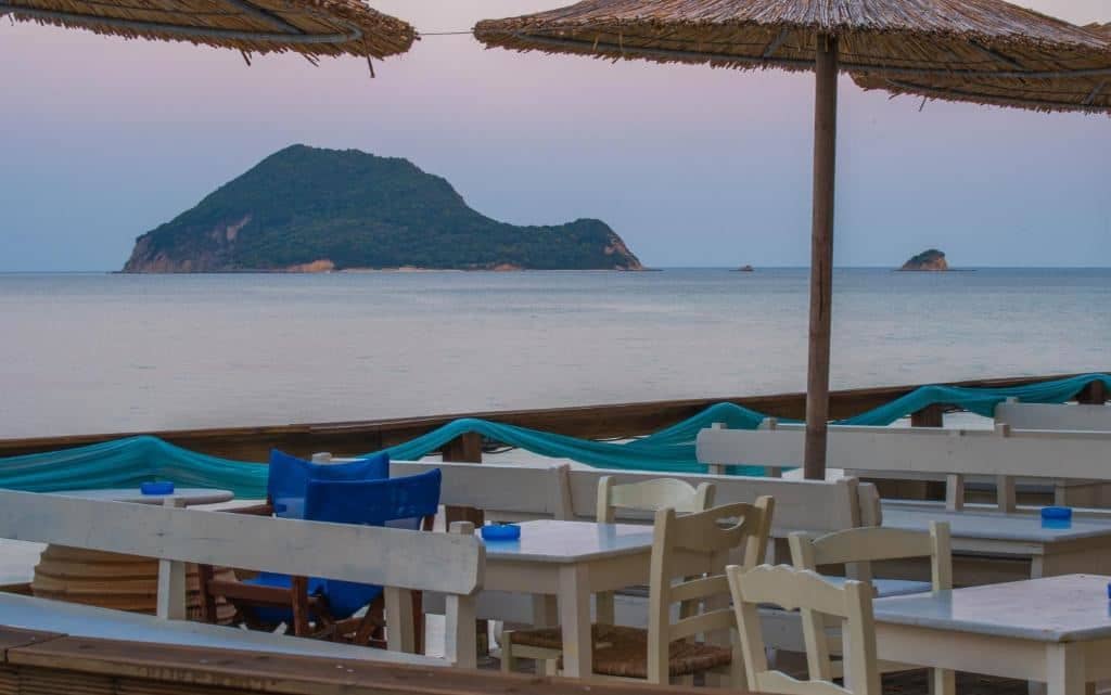 bars-pool-bar