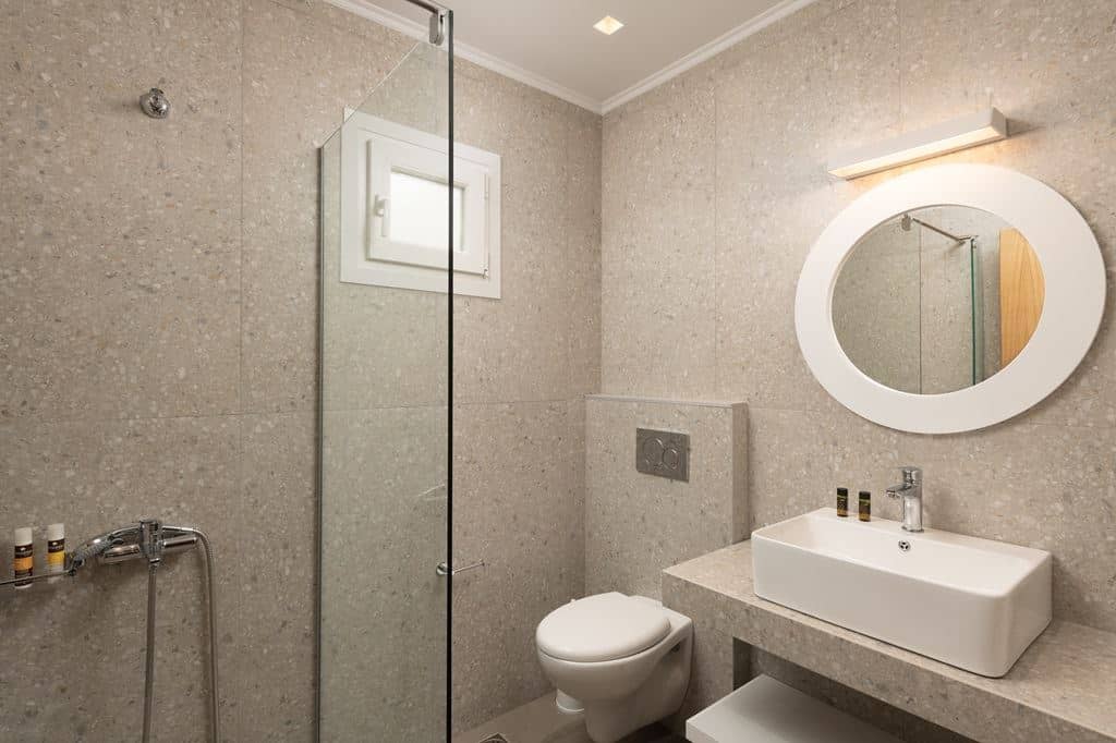 rooms-studio-deluxe-balcony