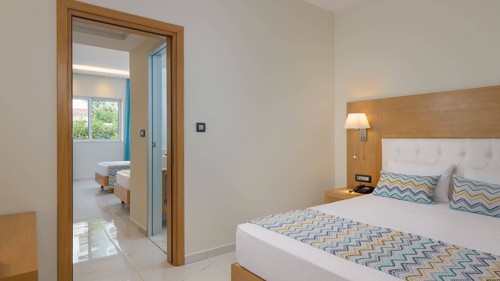 rooms-family-room
