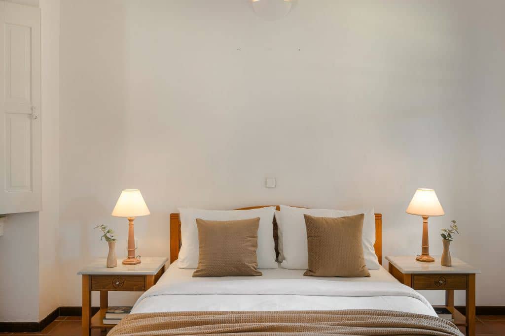 rooms-one-bedroom-family--side-sea-view-balcony-or-terrace