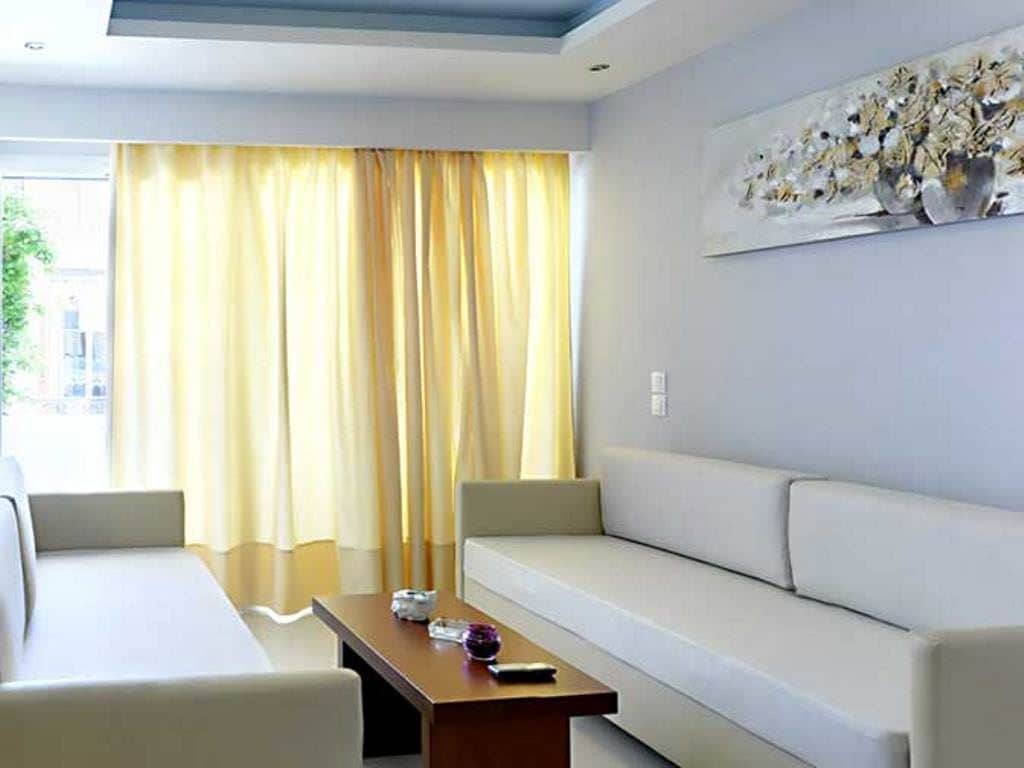 rooms-room-family-1-bedroom