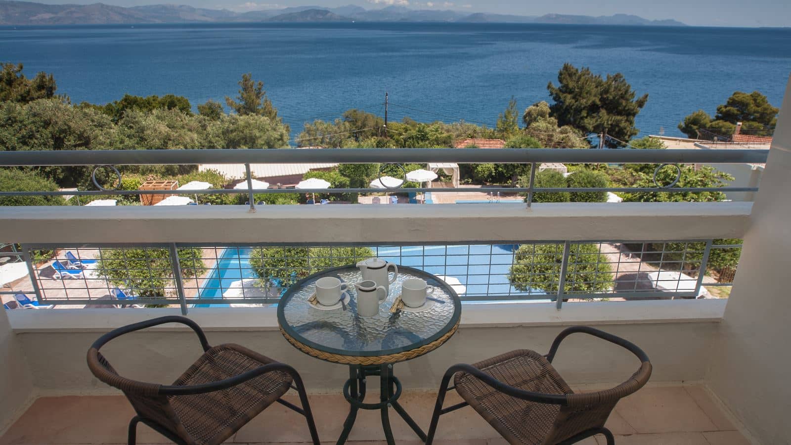 rooms-family-sea-view