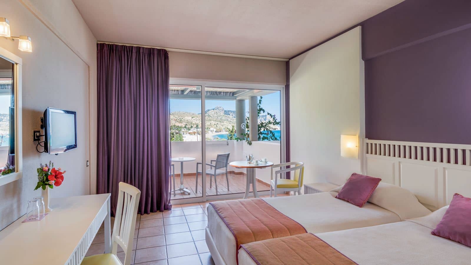 rooms-twin-or--double-sea-view-balcony-or-terrace