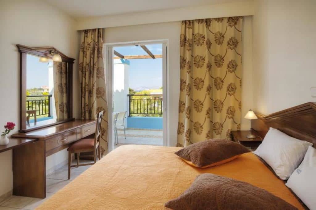 rooms-single-room