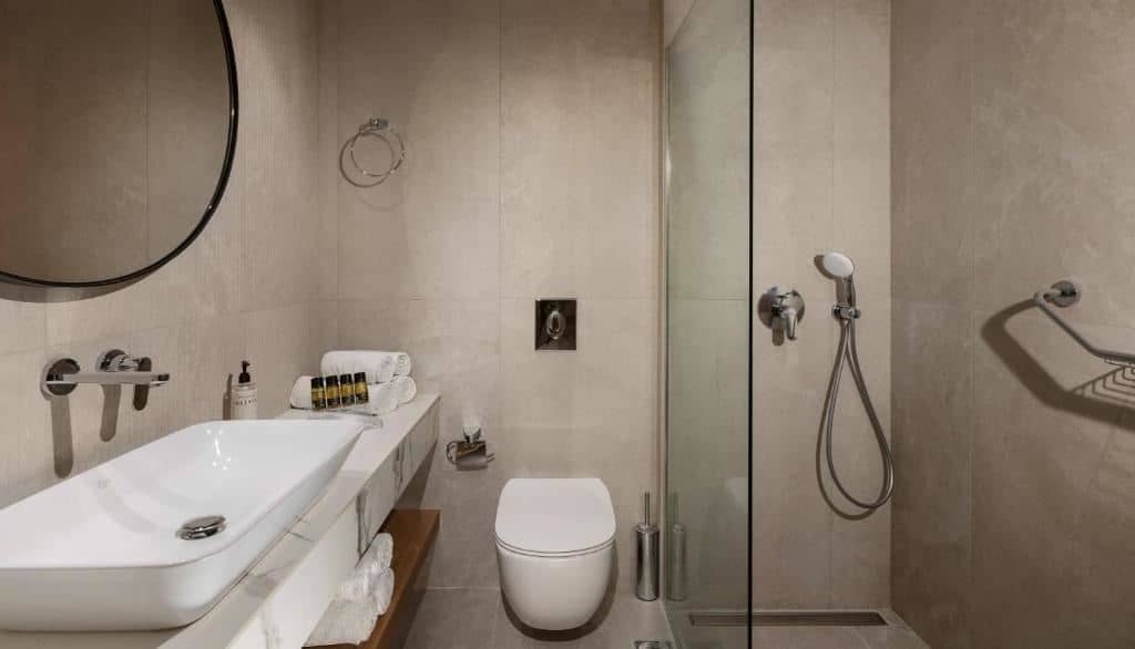 rooms-family-premium-balcony-or-terrace