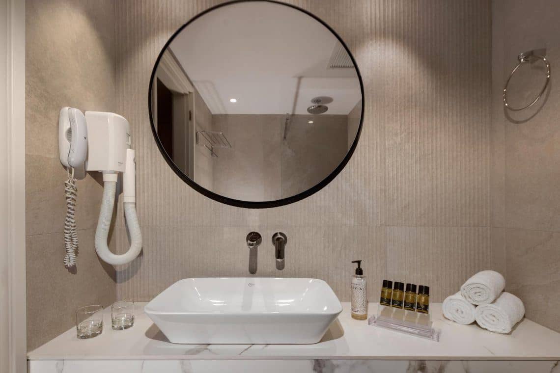 rooms-room-premium-double-balcony-or-terrace