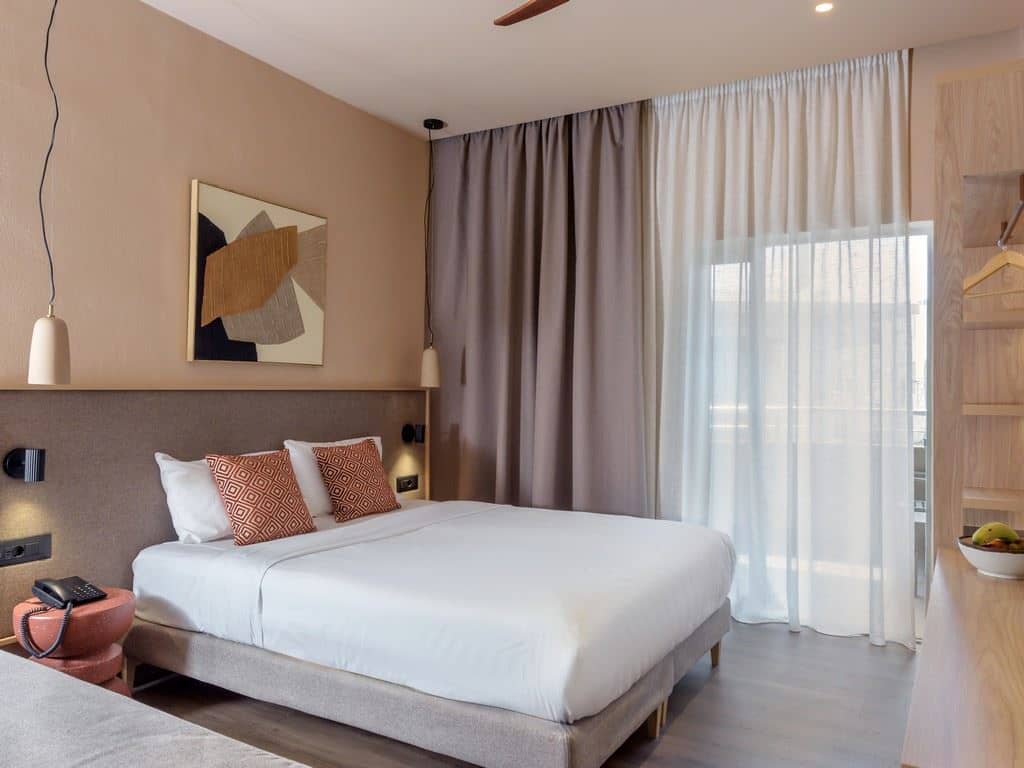 rooms-room-premium-double-balcony-or-terrace