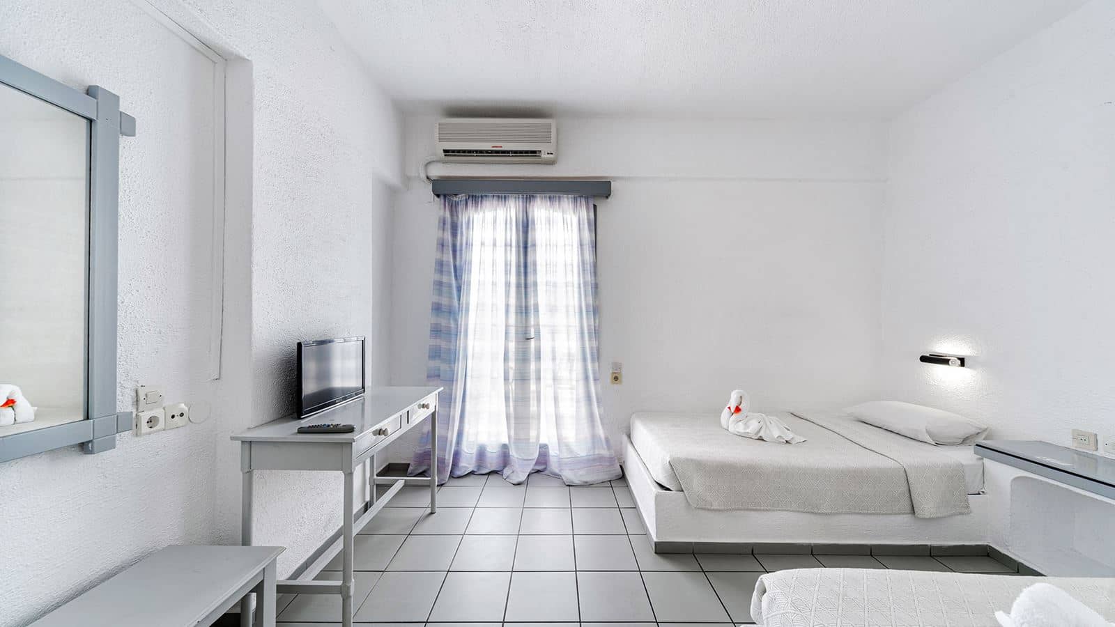 rooms-single-room