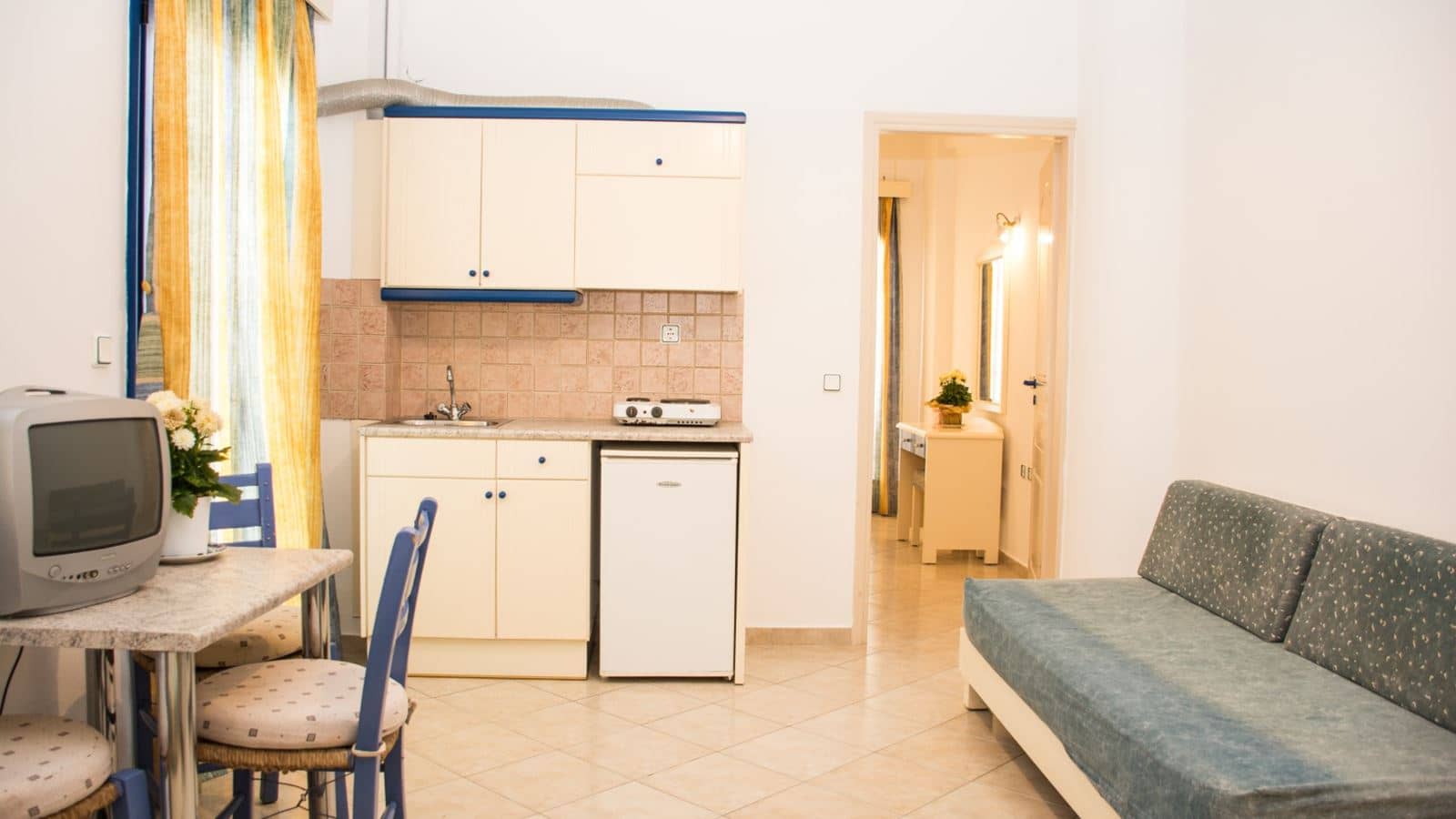rooms-studio-triple