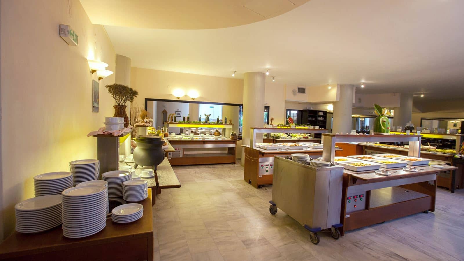 restaurants-restaurants