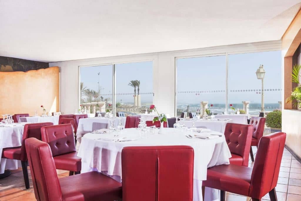 restaurants-restaurants
