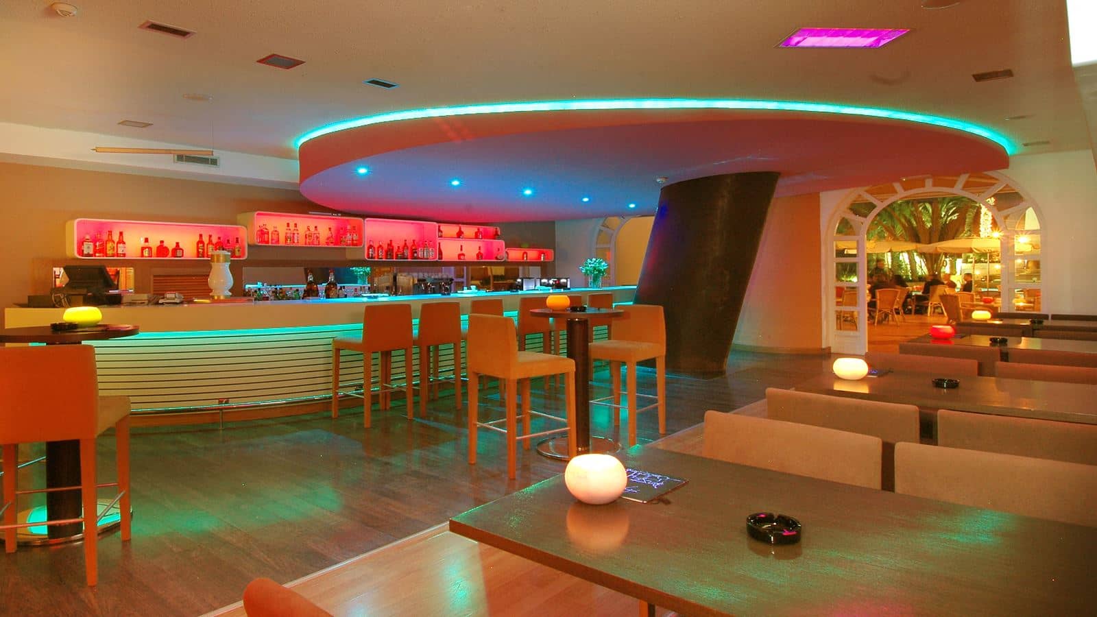 bars-lobby-bar