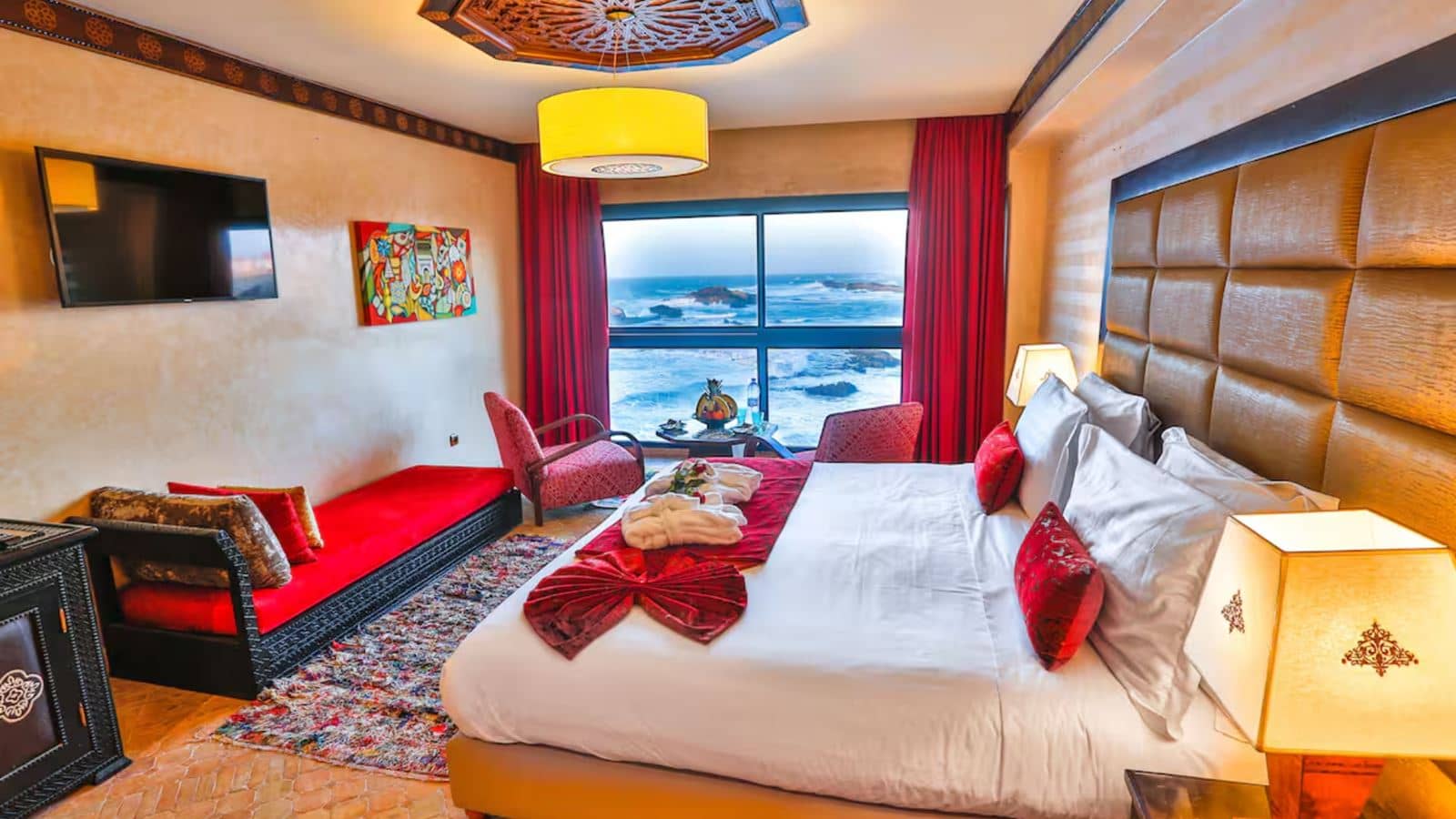 rooms-deluxe-suite