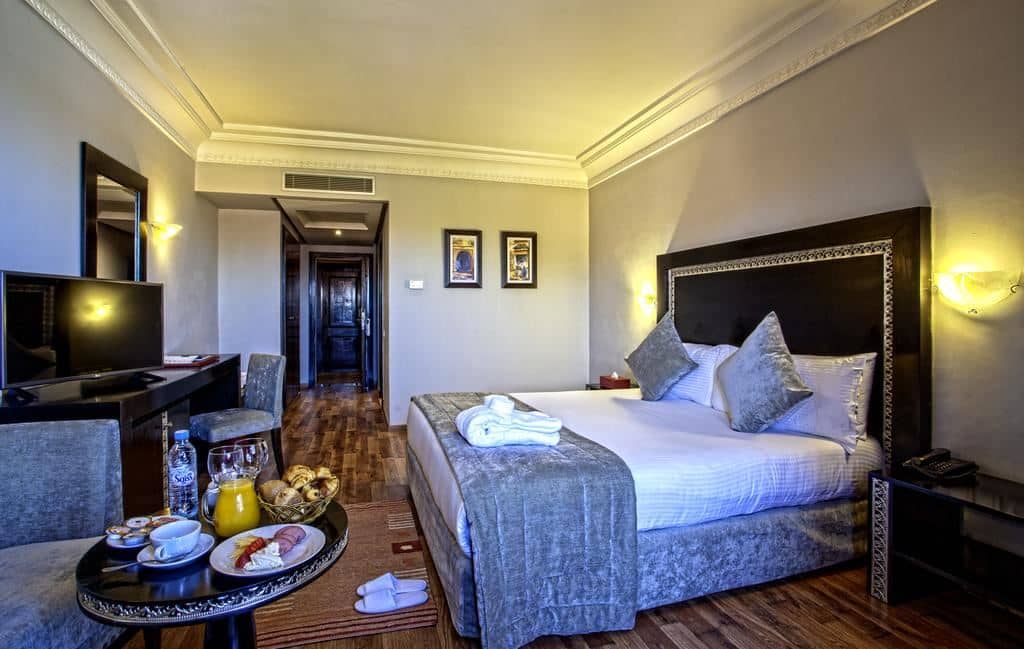 rooms-standard-room