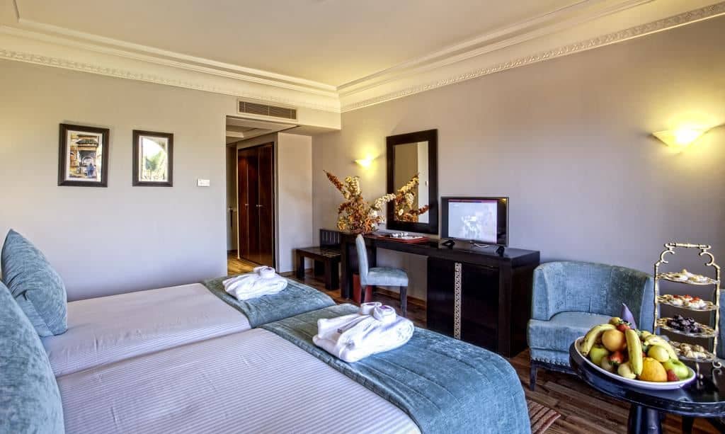 rooms-standard-room