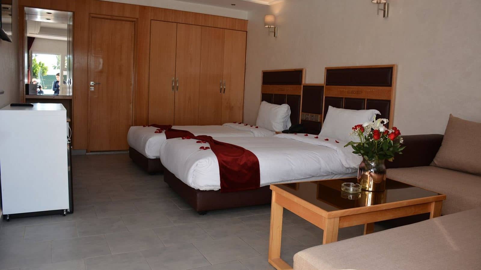 rooms-standard-room