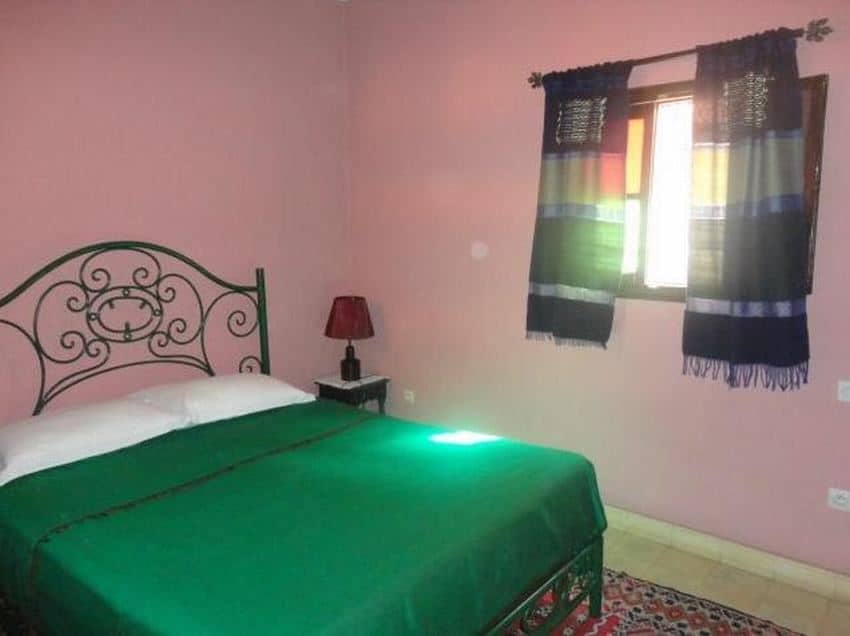 rooms-double-with-double-bed