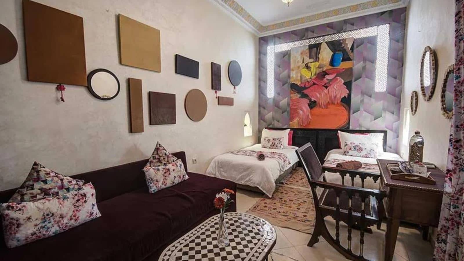 rooms-superior-room