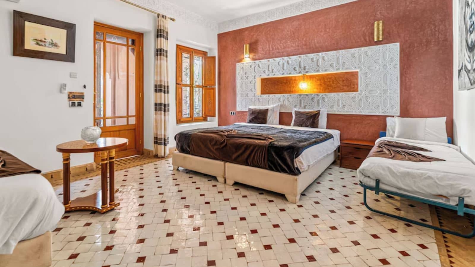 rooms-family-room
