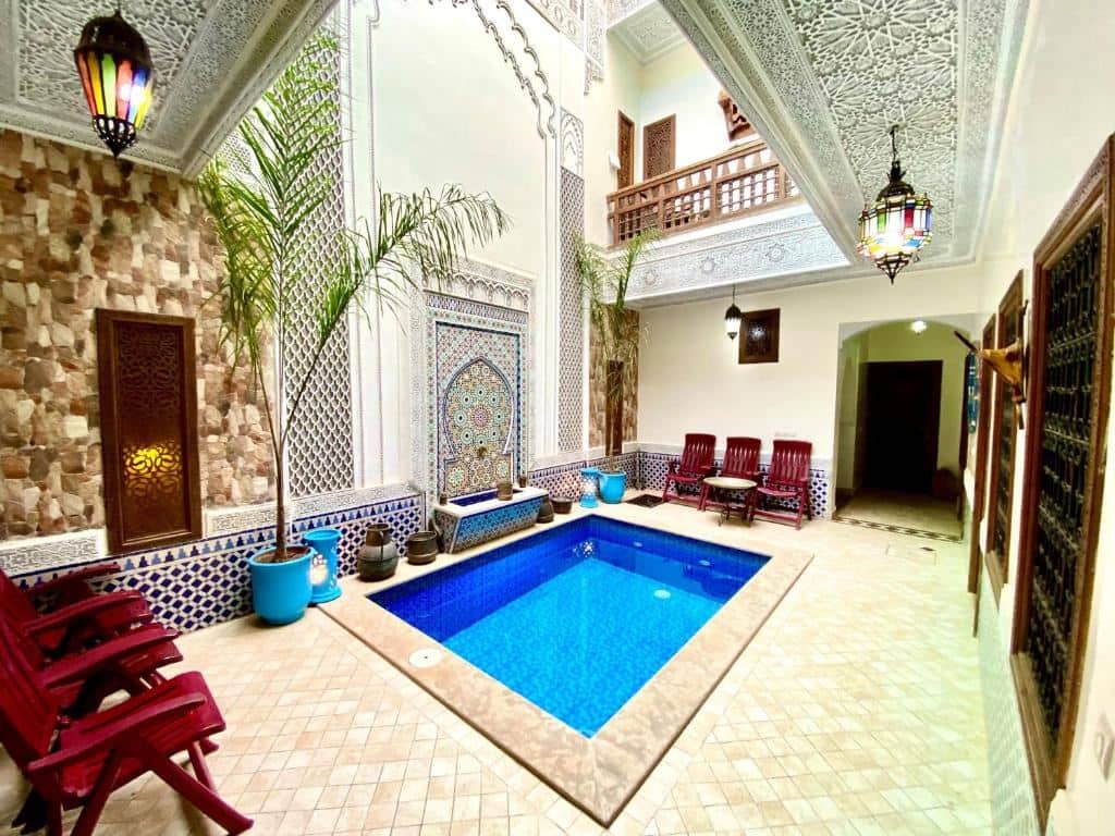 pools-outdoor-pool