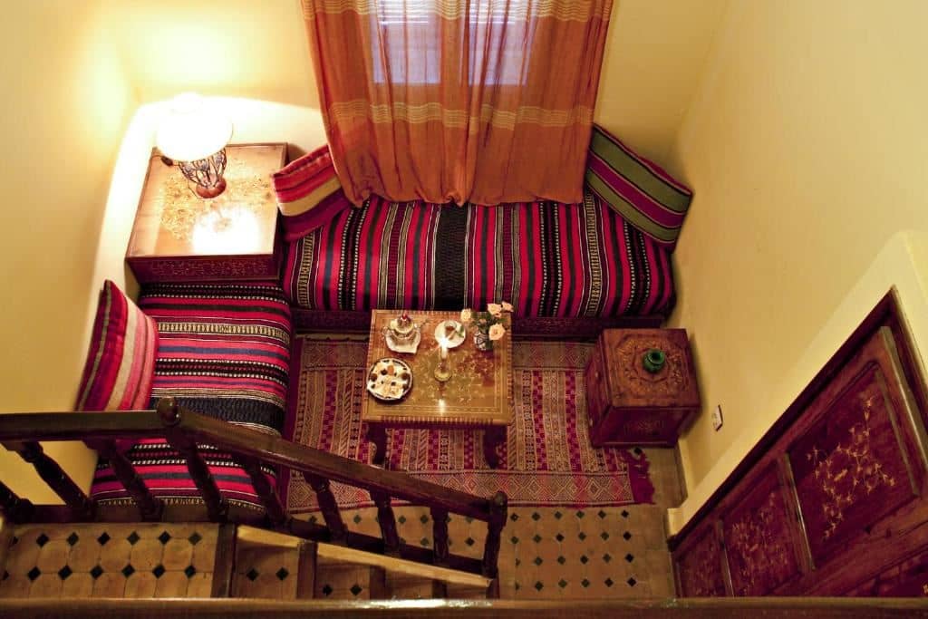rooms-standard-suite
