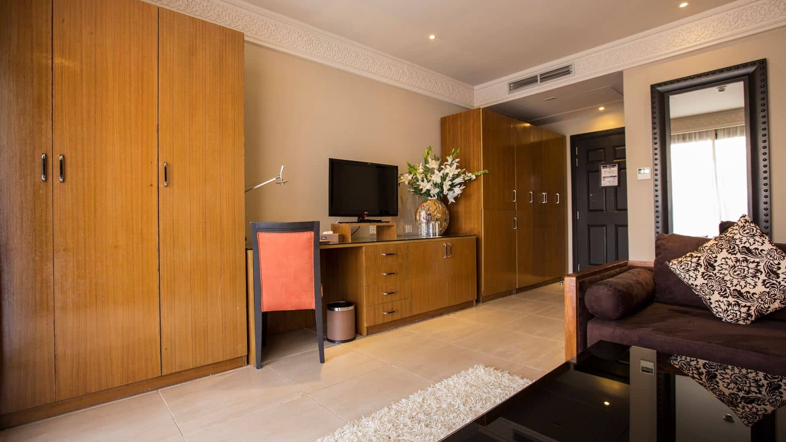 rooms-double-deluxe-room