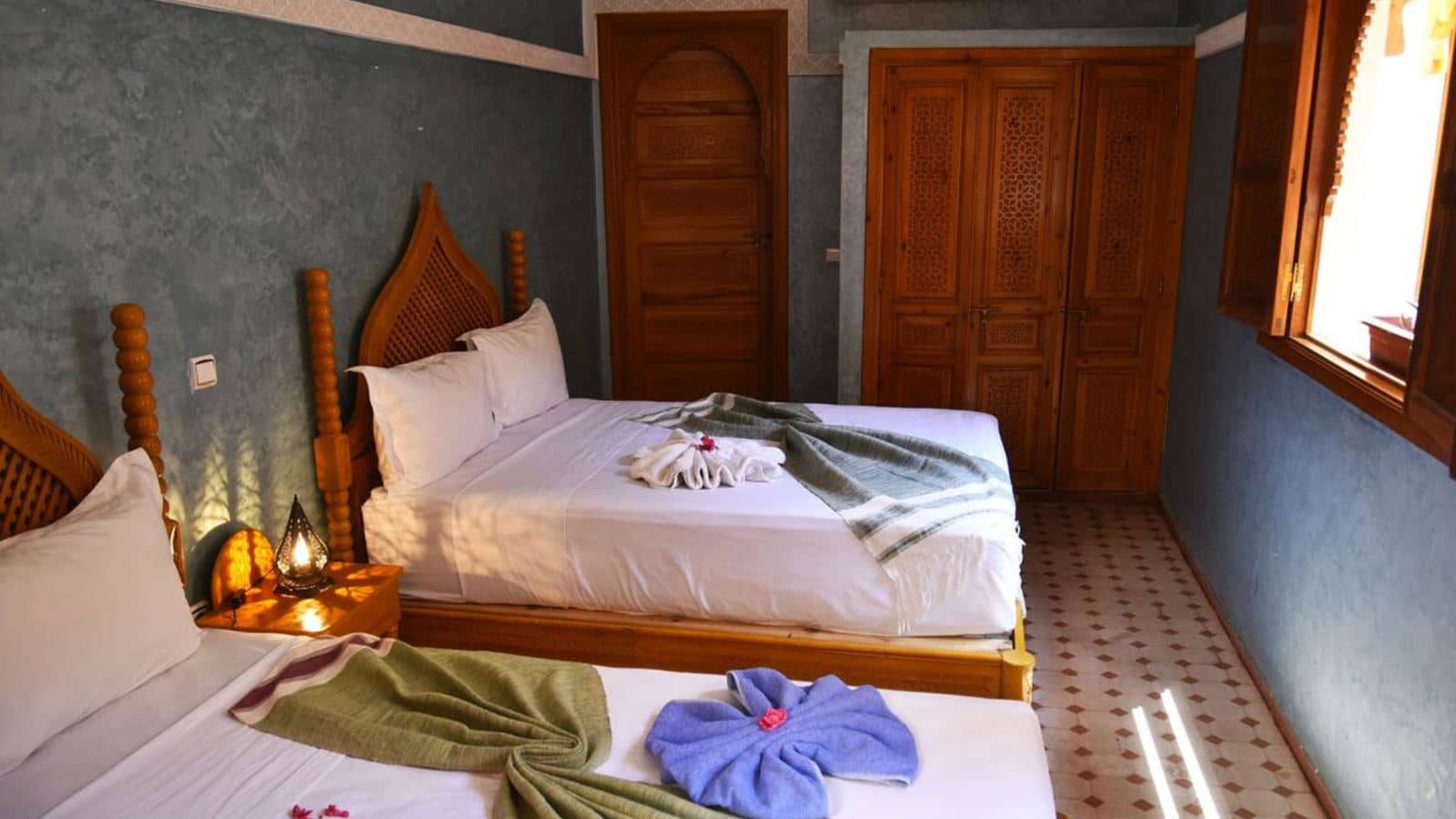 rooms-triple-room
