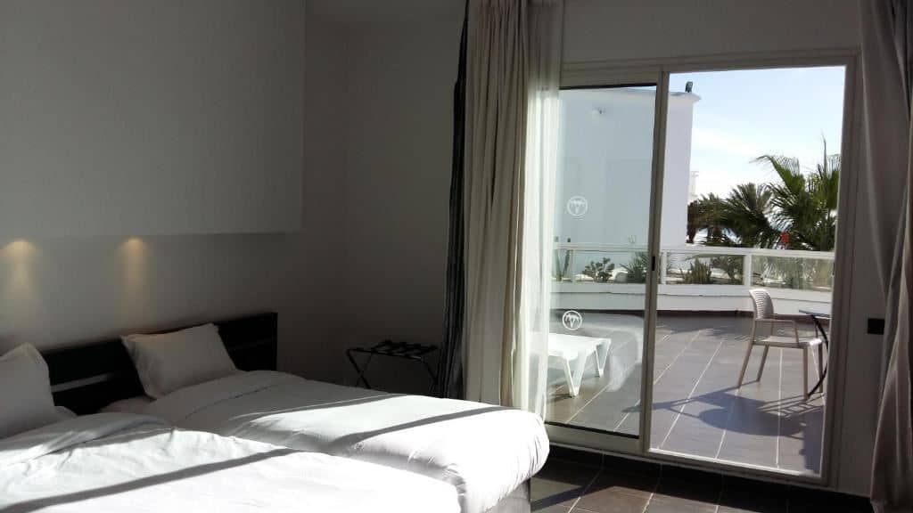 rooms-standard-double-room