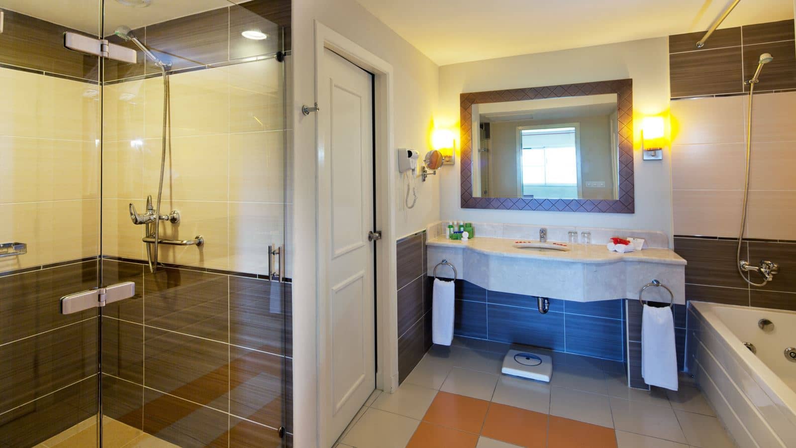 rooms-suite
