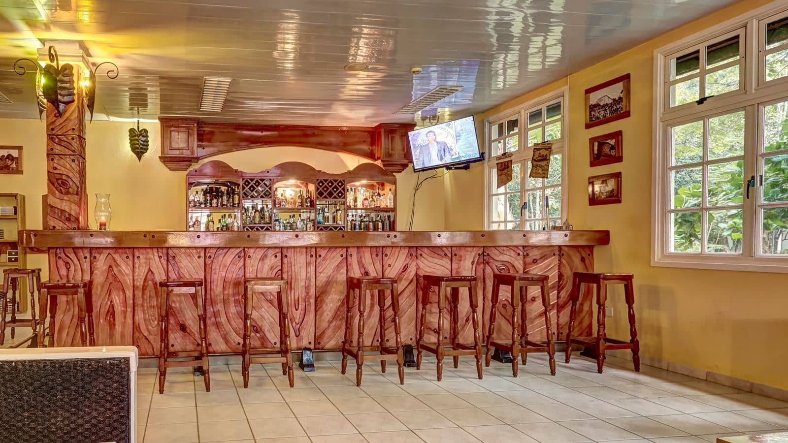 bars-lobby-bar
