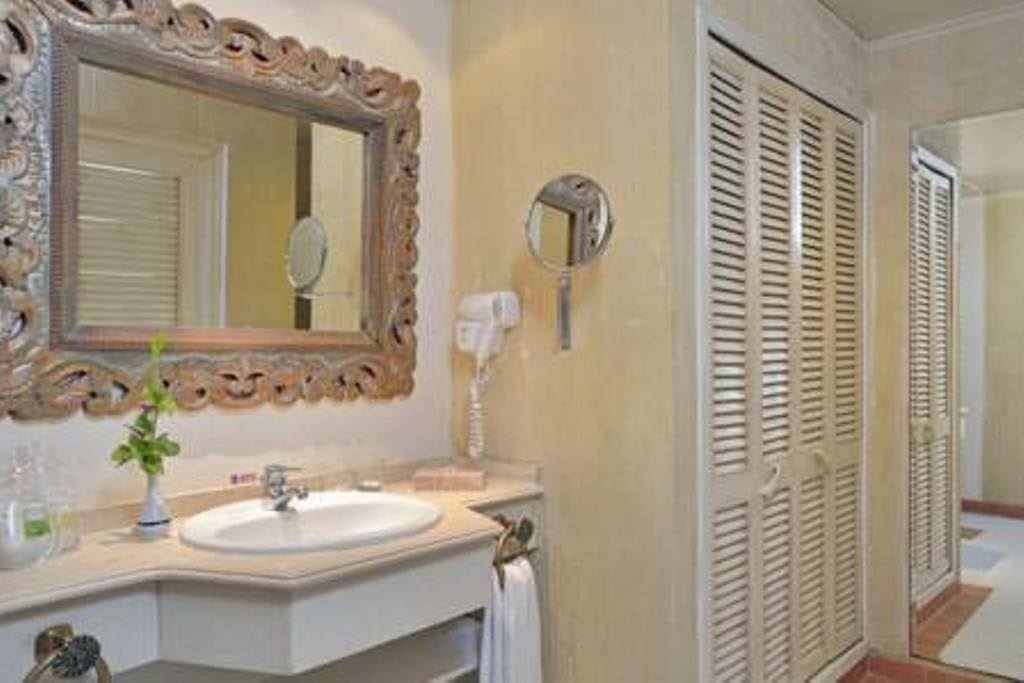 rooms-classic-room-sea-view