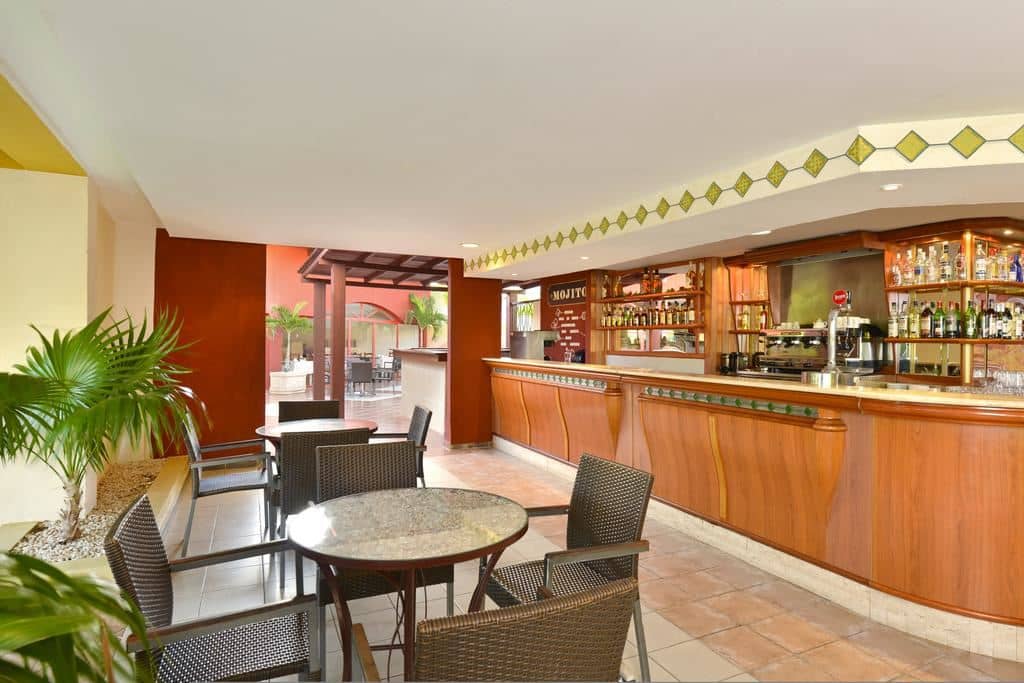 bars-lobby-bar