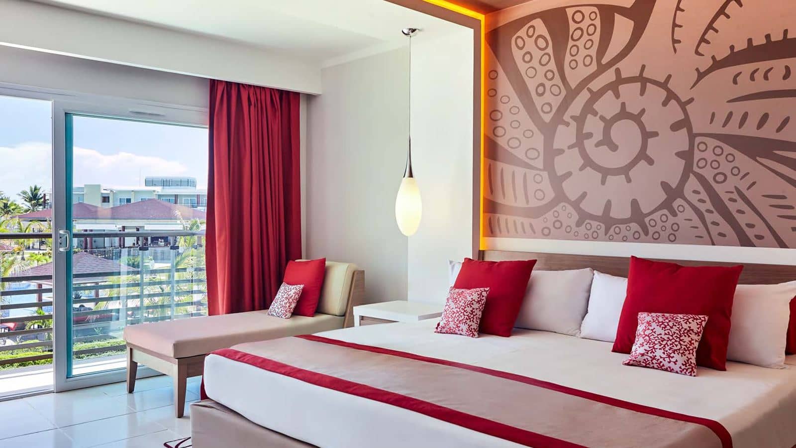 rooms-suite-room