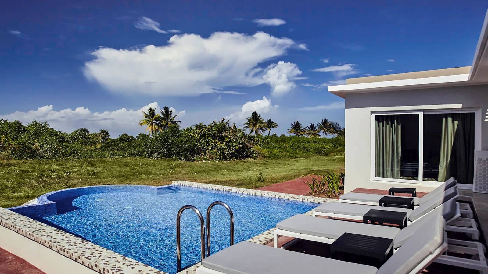 rooms-golden-villa