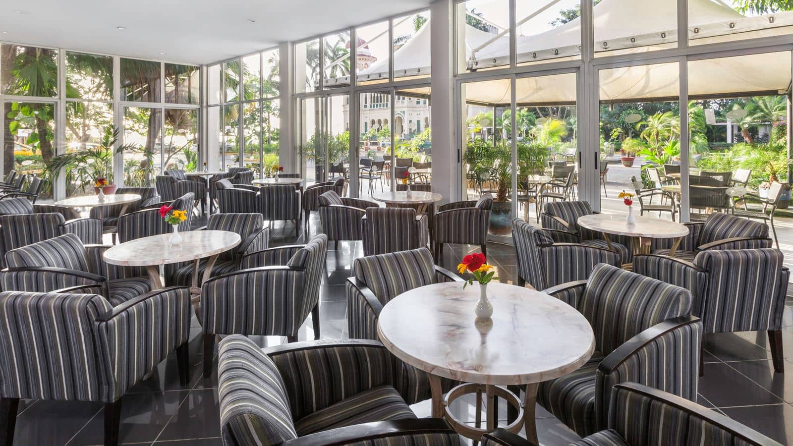 bars-lobby-bar