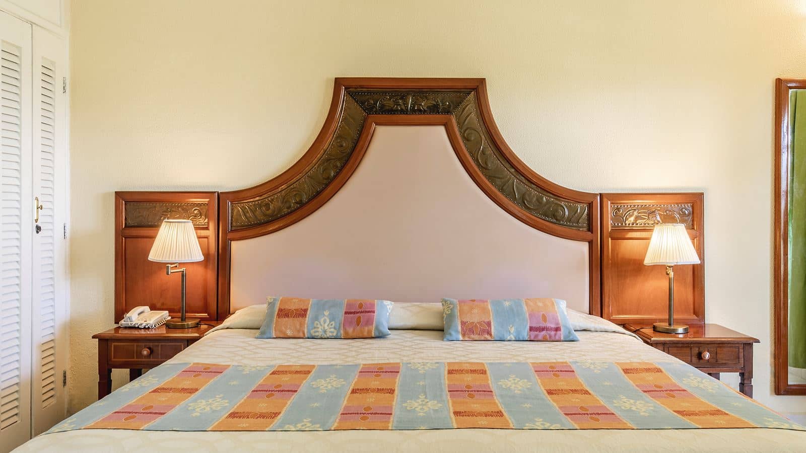 rooms-suite-ocean-view